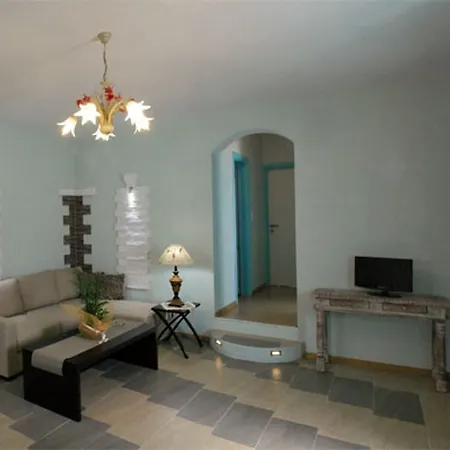 Kampos Aparthotel 3*